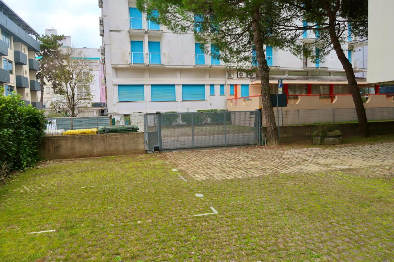Grazioso Appartamento N 76 A 100Mt Dal Mare Bibione Kültér fotó